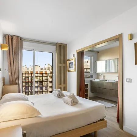 Apartment Magnifique Buttes Chaumont Paris